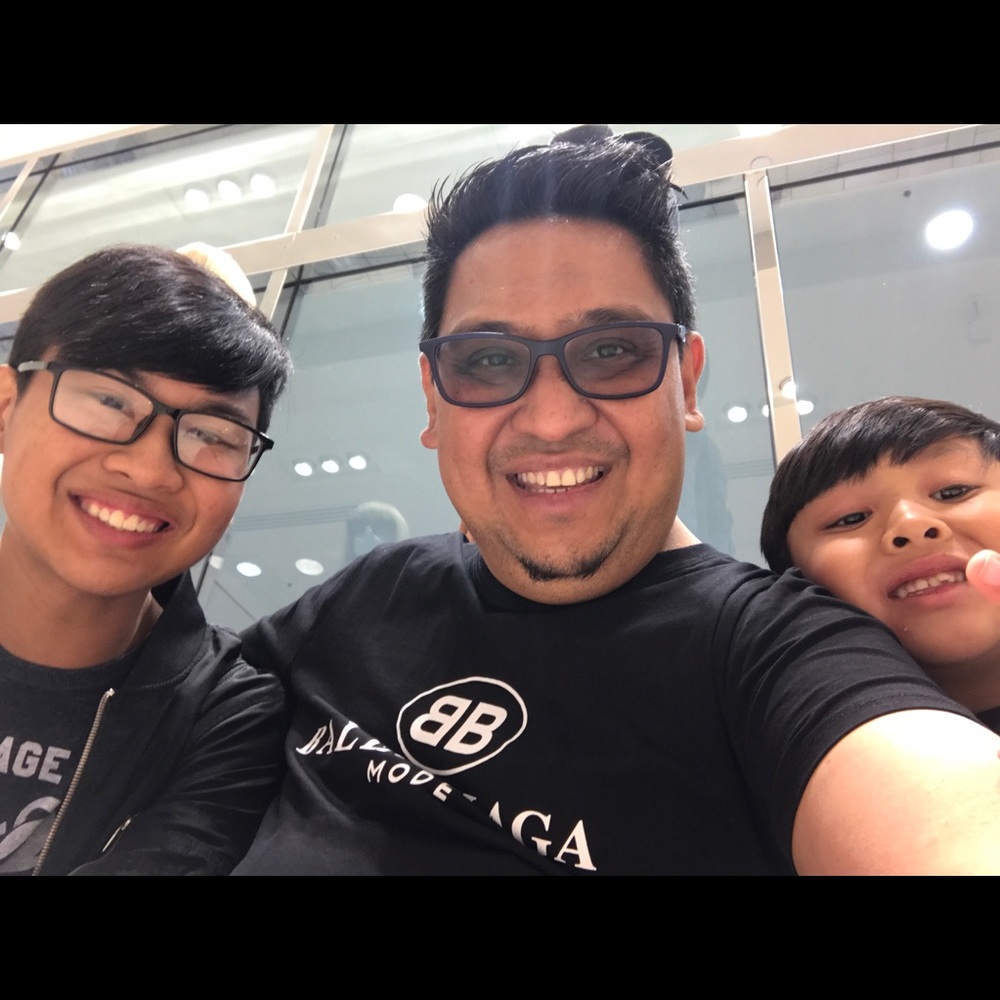 Meet your Posher, Eric